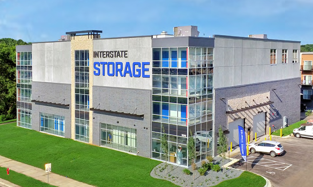 East Grand Forks, MN, retail general contractor