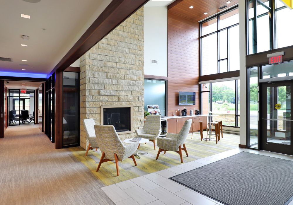 commercial construction bank