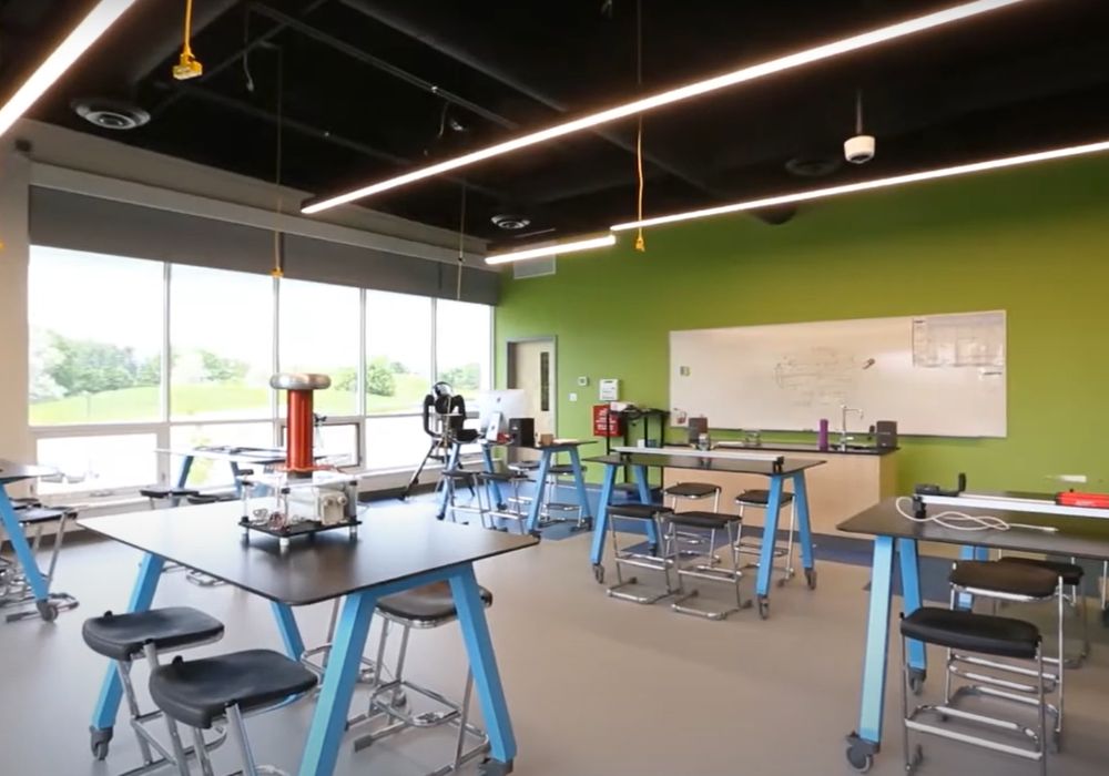 School Building Contractors