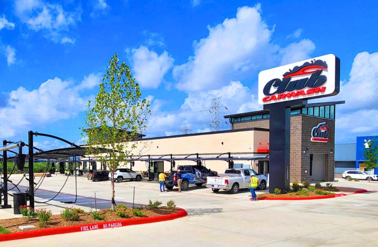 national retail contractor