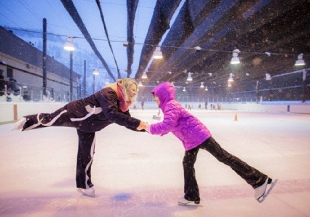 Breckenridge, Colorado Outdoor Covered Ice Rinks