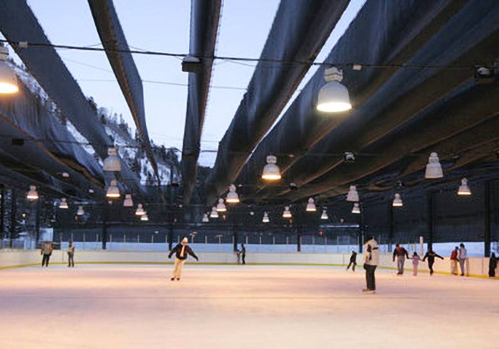 Breckenridge, Colorado Outdoor Covered Ice Rinks