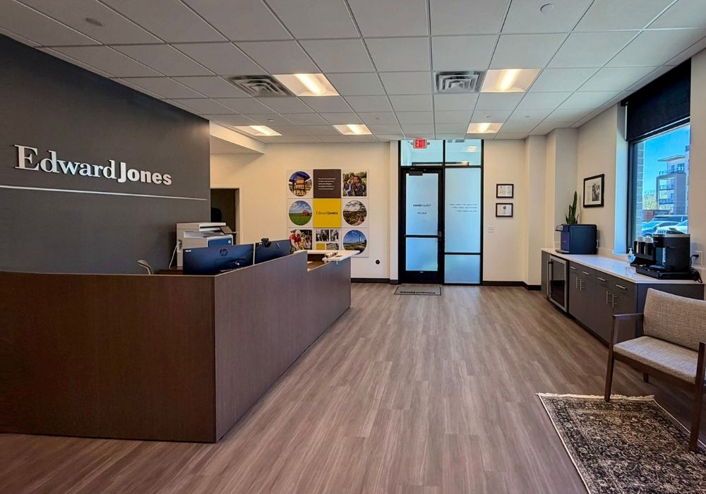 Edward Jones Office Build Out Shakopee, Minnesota