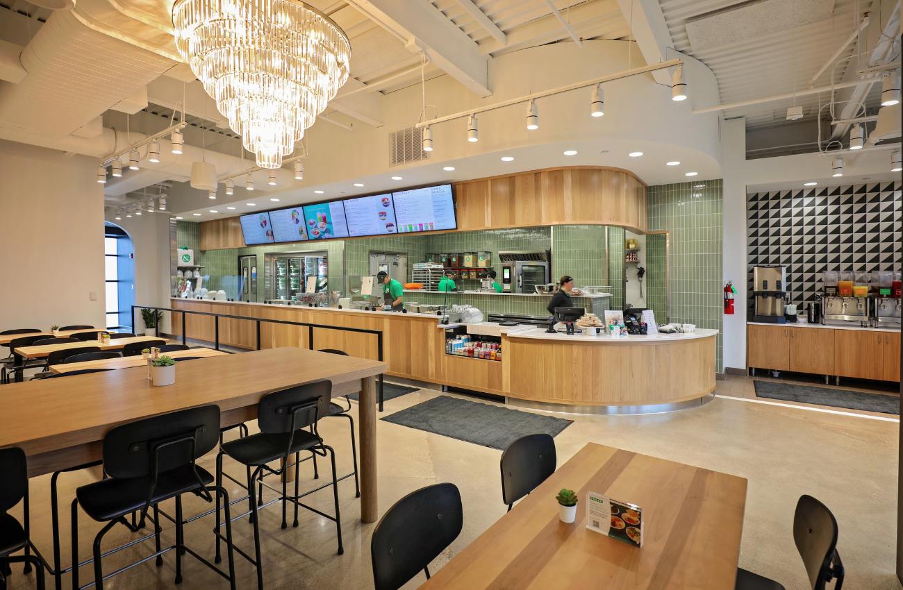 crisp and green restaurant build out