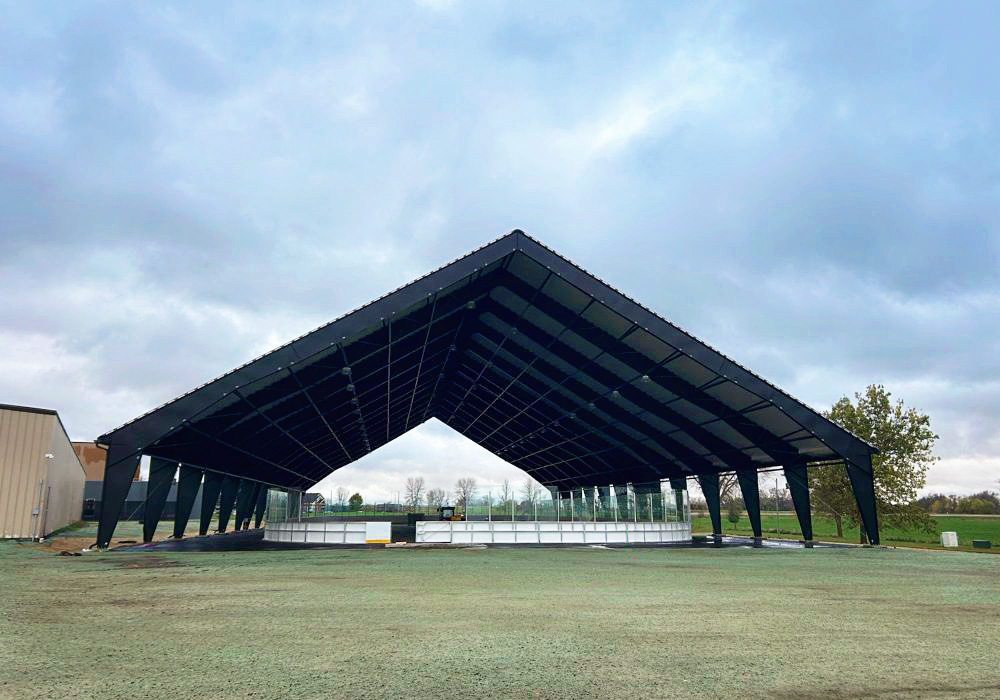 Willmar, Minnesota Outdoor Covered Ice Rinks