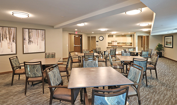 Community room inside Brentwood Terrace Independent Senior Living Facility