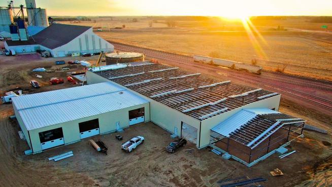 Pre-engineered metal building construction